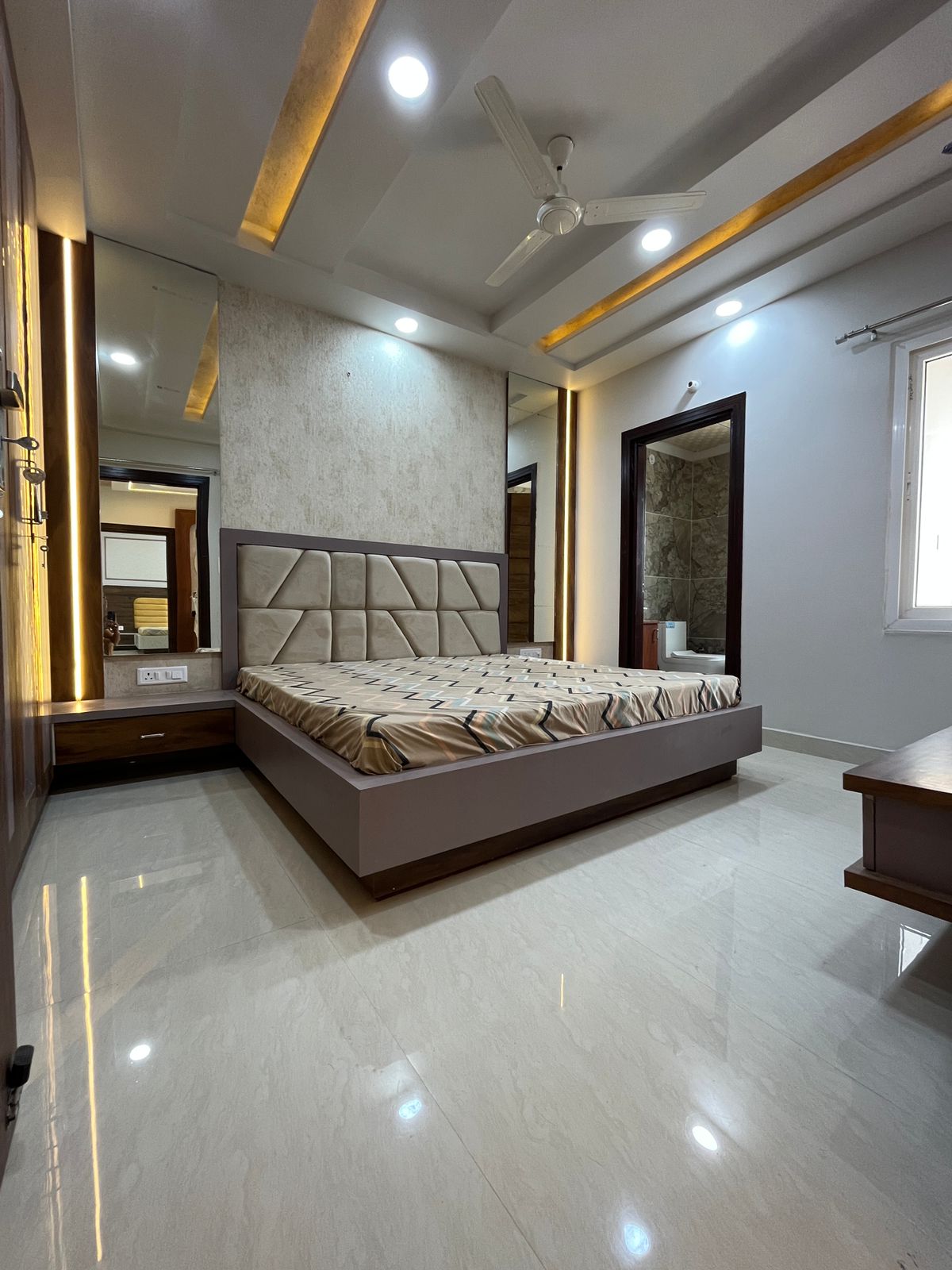 2/3 BHK Luxurious Flat near by Vijay Path at Mansarovar, Jaipur