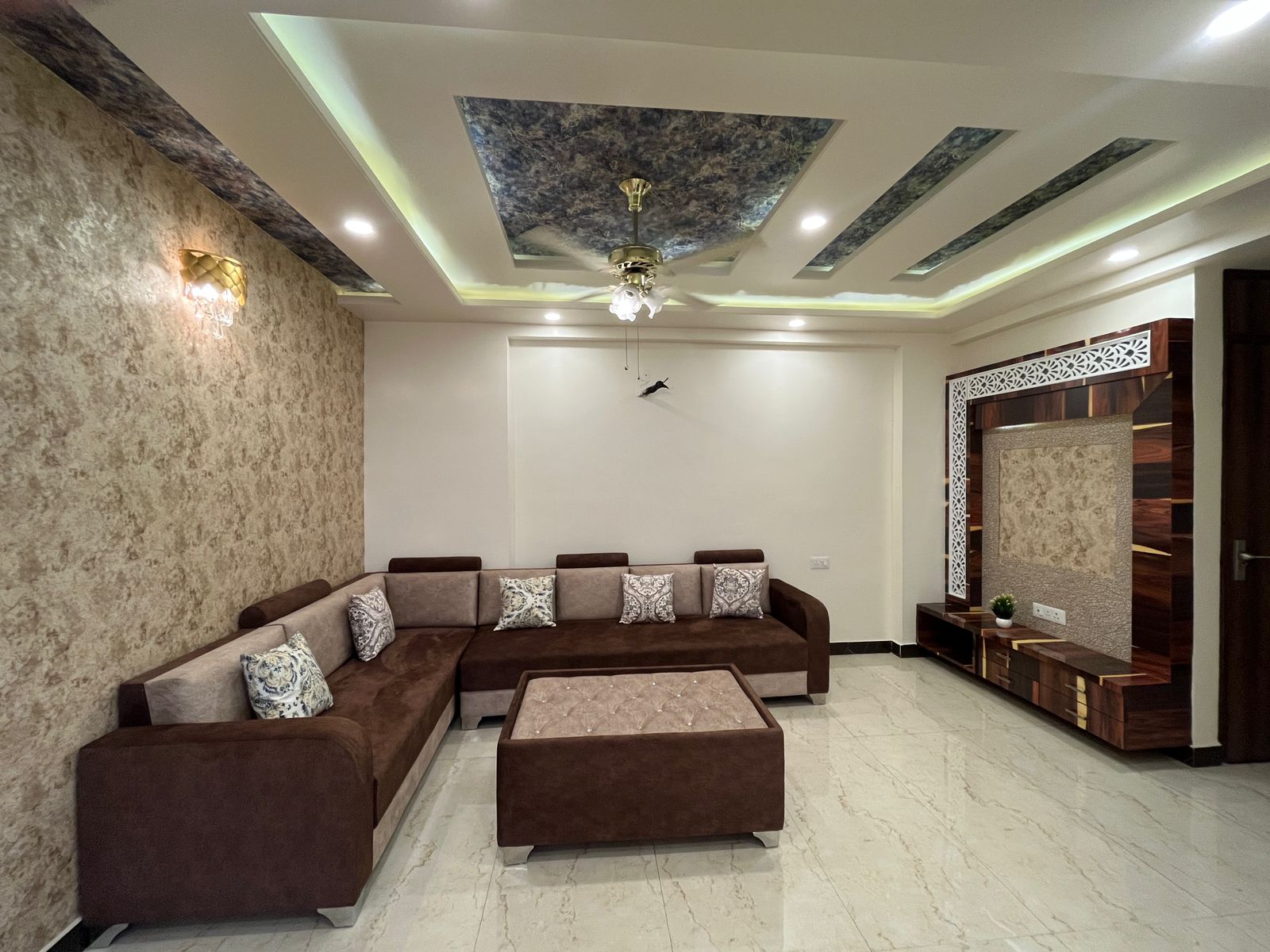 3BHK Luxury Flats available near to Shalby Hospital  at Vaishali Nagar , Jaipur